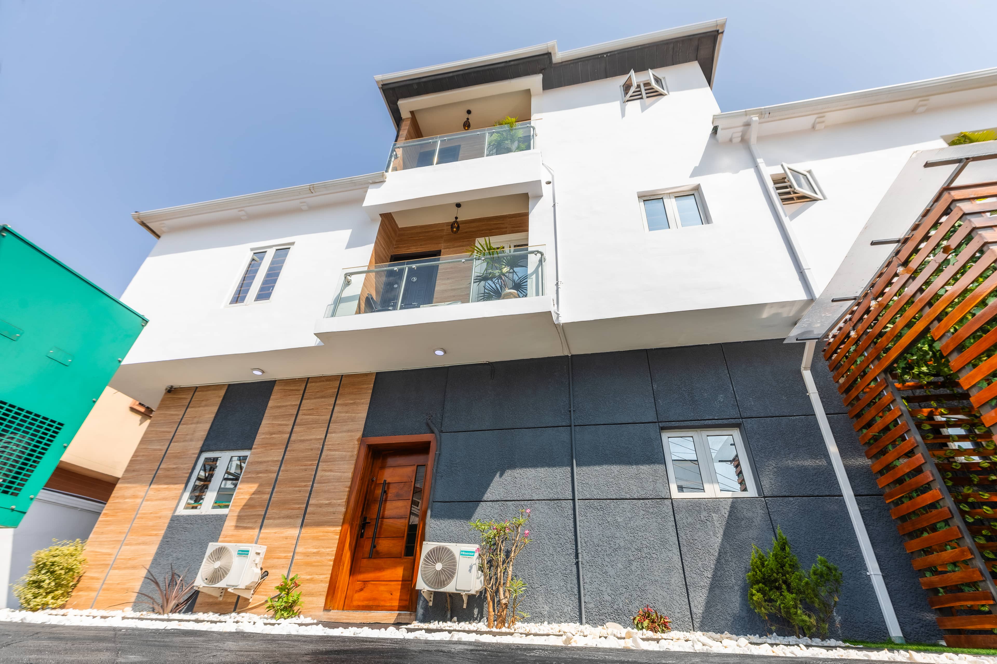 D'Glides Apartments Building